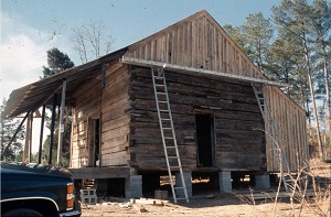 Begg's Log House